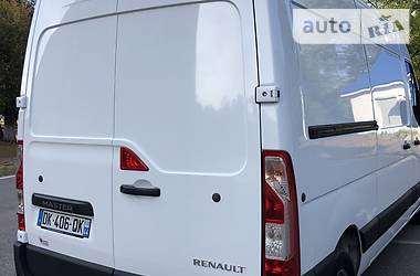 Вантажопасажирський фургон Renault Master 2014 в Дніпрі