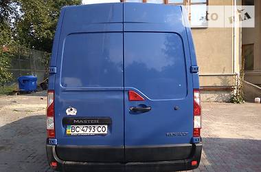 Вантажний фургон Renault Master 2011 в Львові