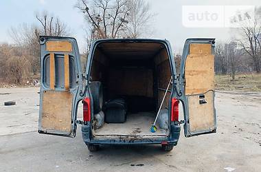 Вантажопасажирський фургон Renault Master 1998 в 