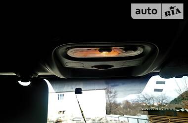 Вантажопасажирський фургон Renault Master 2016 в 