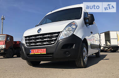 Вантажопасажирський фургон Renault Master 2015 в 