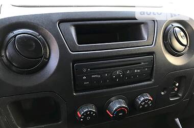 Вантажопасажирський фургон Renault Master 2011 в 