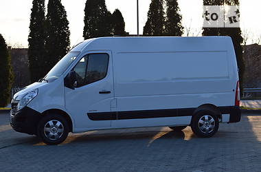 Вантажопасажирський фургон Renault Master 2016 в 