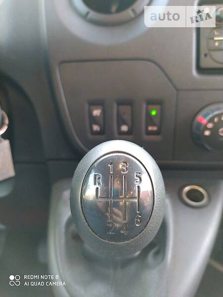 Вантажопасажирський фургон Renault Master 2015 в Хмельницькому фото 3 Вантажопасажирський фургон Renault Master 2015 в Хмельницькому