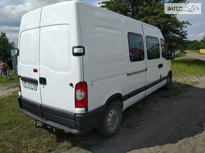 Грузопассажирский фургон Renault Master 2005 в Ратным