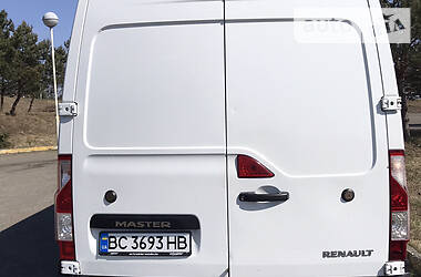 Грузопассажирский фургон Renault Master 2014 в Львове