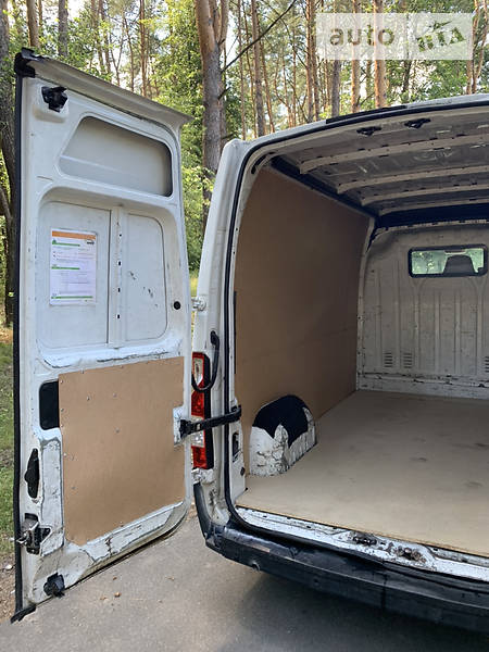 Вантажний фургон Renault Master 2010 в Києві