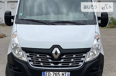 Грузопассажирский фургон Renault Master 2016 в Ровно