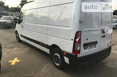 Грузопассажирский фургон Renault Master 2017 в Киеве