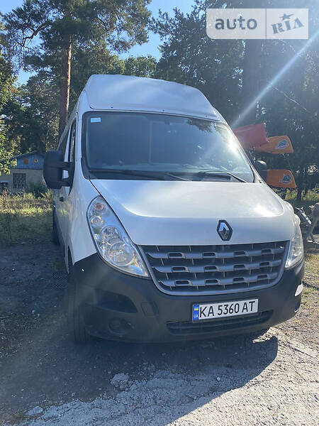 Микроавтобус Renault Master 2012 в 