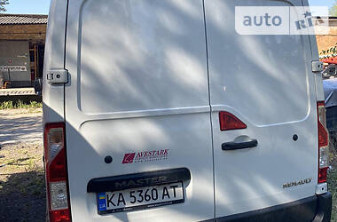 Микроавтобус Renault Master 2012 в 