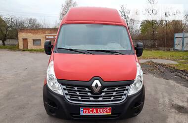 Грузопассажирский фургон Renault Master 2017 в Нововолынске