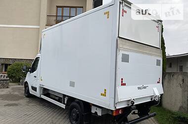 Грузовой фургон Renault Master 2016 в Луцке