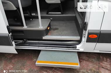 Микроавтобус Renault Master 2013 в 