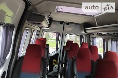 Микроавтобус Renault Master 2013 в 