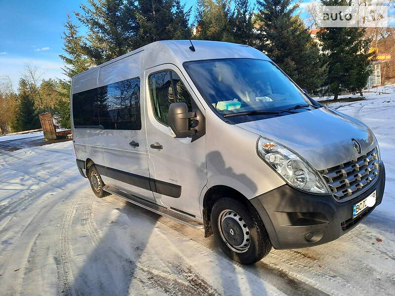 Минивэн Renault Master 2013 в Новояворовске