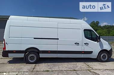 Грузовой фургон Renault Master 2016 в 