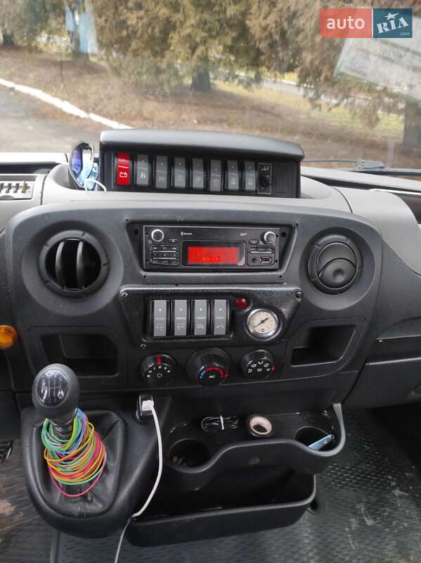 Универсал Renault Master 2013 в Дрогобыче