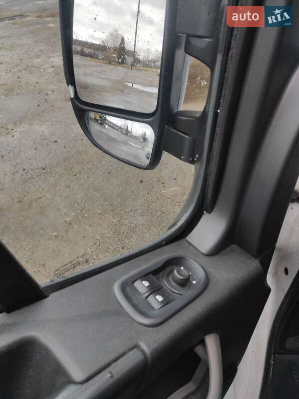 Универсал Renault Master 2013 в Дрогобыче