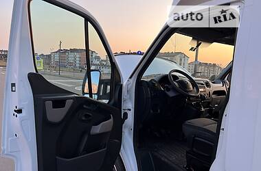 Тентованый Renault Master 2017 в Ровно