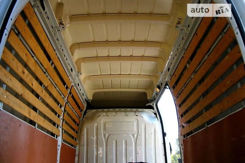 Грузовой фургон Renault Master 2014 в Киеве