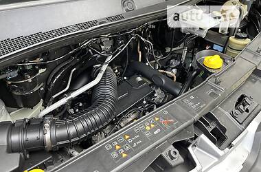 Минивэн Renault Master 2017 в 