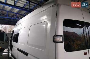 Микроавтобус Renault Master 2001 в 