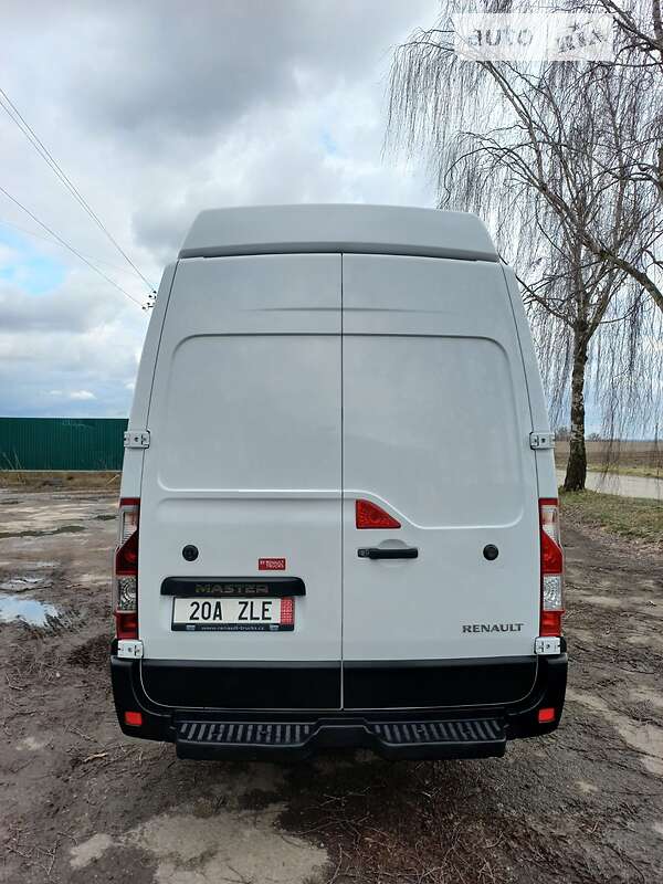 Грузовой фургон Renault Master 2018 в Дубно