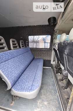 Микроавтобус Renault Master 2006 в Конотопе