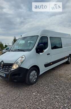 Вантажопасажирський фургон Renault Master 2017 в Млиніві