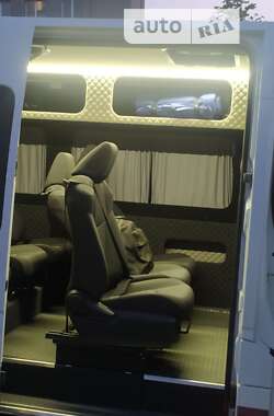 Микроавтобус Renault Master 2017 в Львове