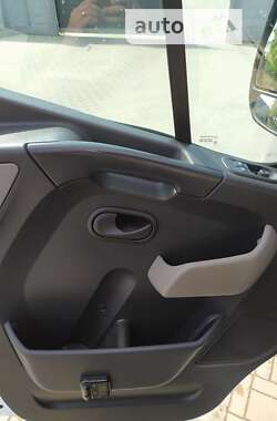 Микроавтобус Renault Master 2017 в Львове
