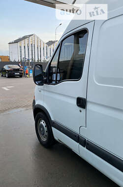 Грузовой фургон Renault Master 2007 в Киеве