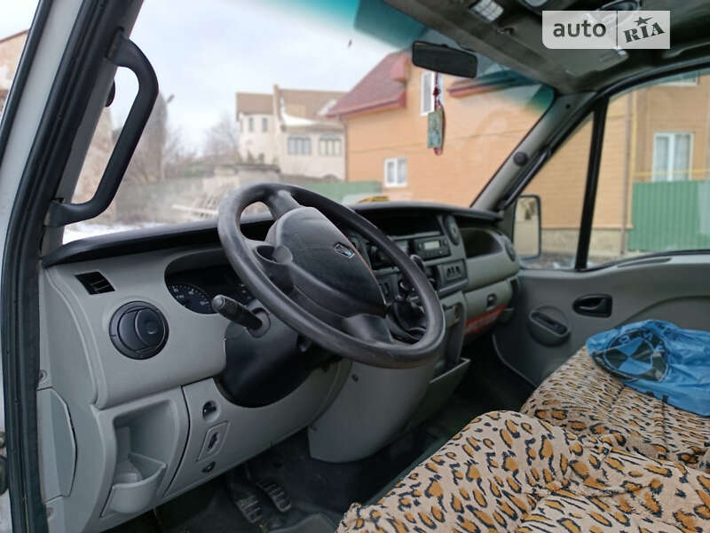 Грузовой фургон Renault Master 2005 в Одессе