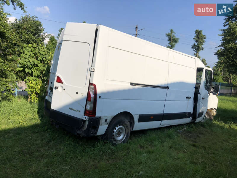 Вантажний фургон Renault Master 2013 в Івано-Франківську