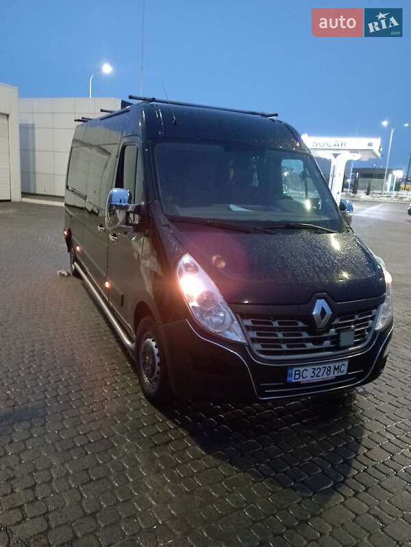 Мікроавтобус Renault Master 2015 в Львові