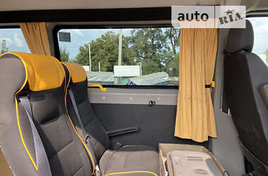 Городской автобус Renault Master 2017 в Днепре