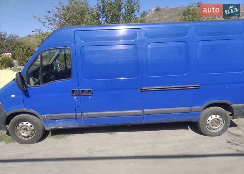 Грузовой фургон Renault Master 2009 в Славянске