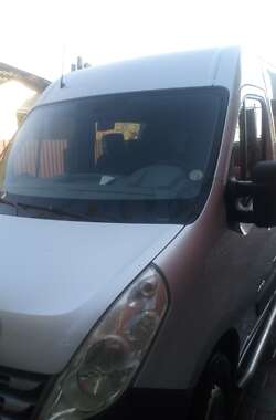 Грузовой фургон Renault Master 2011 в 