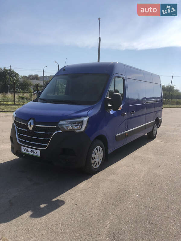 Грузовой фургон Renault Master 2019 в 