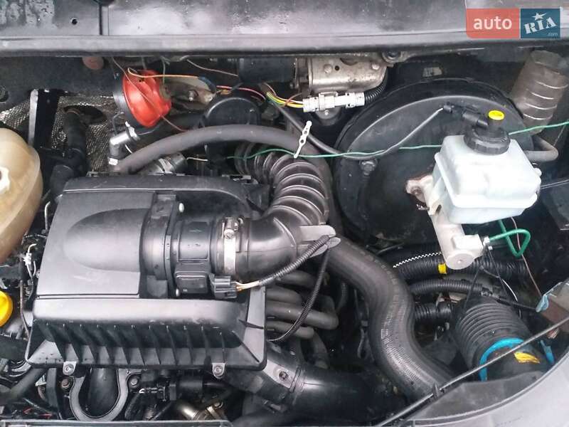 Микроавтобус Renault Master 2008 в Бердичеве