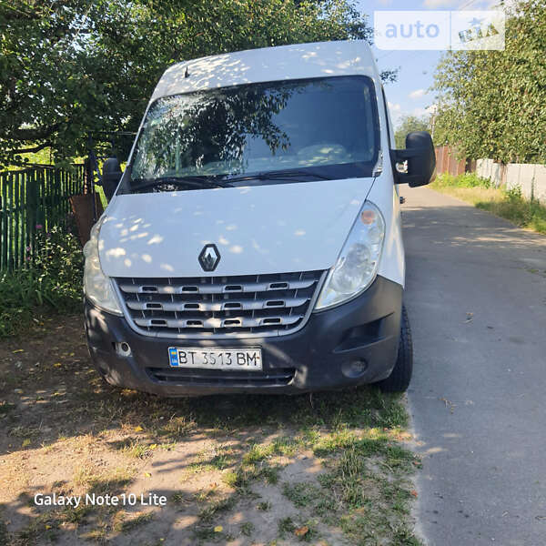 Грузовой фургон Renault Master 2013 в Буче