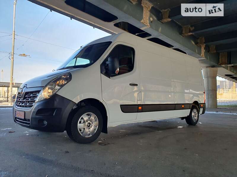 Грузовой фургон Renault Master 2019 в 