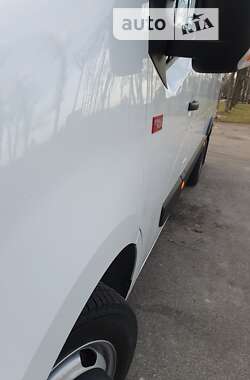 Грузовой фургон Renault Master 2019 в Киеве
