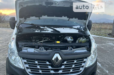 Грузопассажирский фургон Renault Master 2019 в Хусте