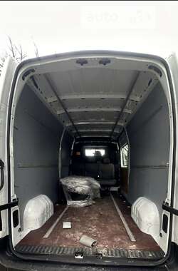 Грузовой фургон Renault Master 2017 в 