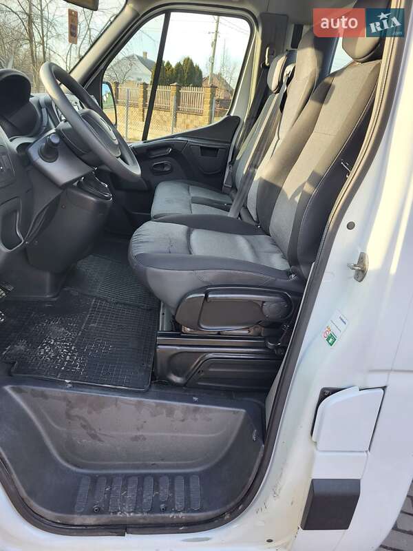 Платформа Renault Master 2019 в Рівному