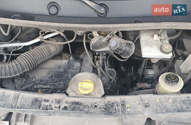 Вантажний фургон Renault Master 2011 в Горішніх Плавнях