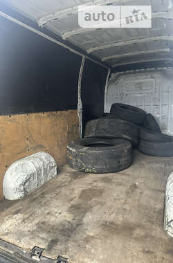 Грузовой фургон Renault Master 2011 в Львове