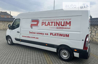 Грузовой фургон Renault Master 2011 в Львове